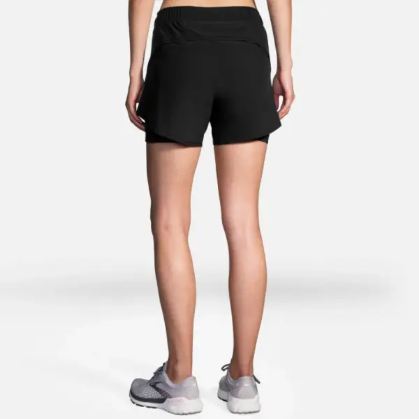 Brooks Chaser 5" 2-in-1 Shorts Women's - Image 2