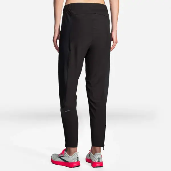 Brooks Shakeout Pant Women's - Image 4