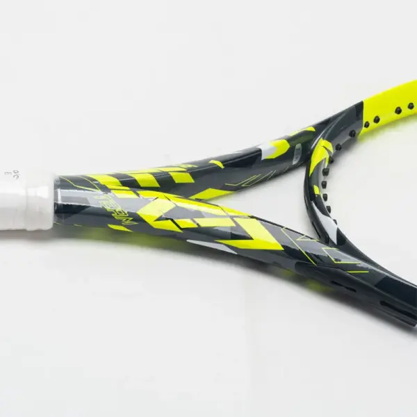 Babolat Pure Aero Team 2023 - Image 4